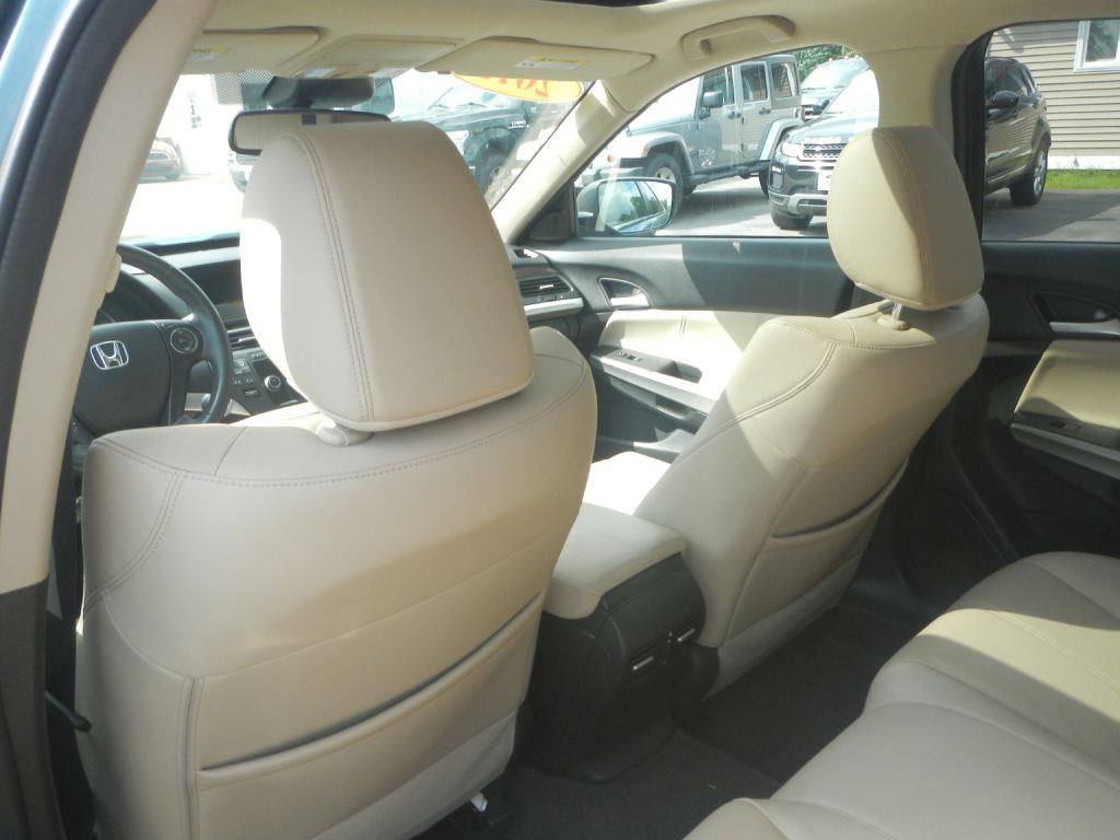 2015 Honda Crosstour Image 31