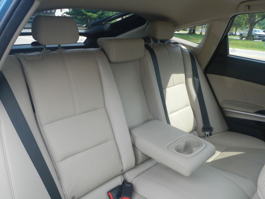 2015 Honda Crosstour Image 50