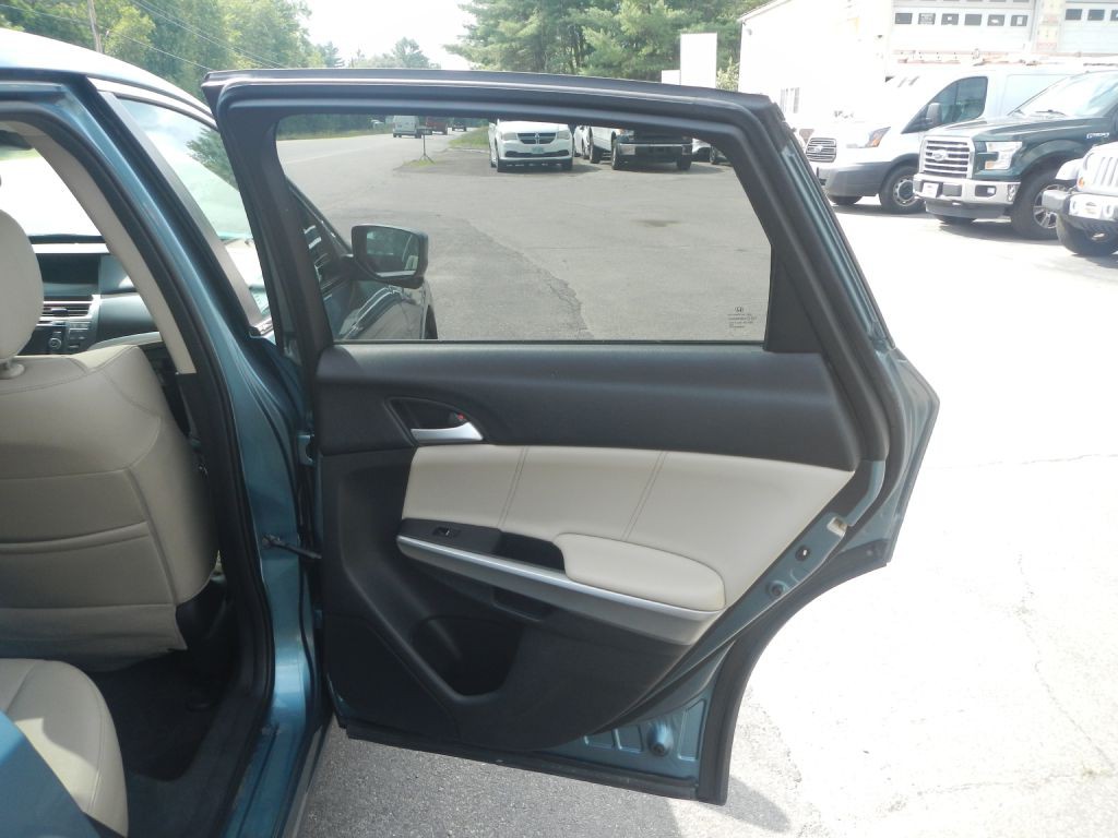 2015 Honda Crosstour Image 56