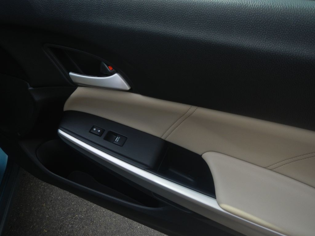 2015 Honda Crosstour Image 58
