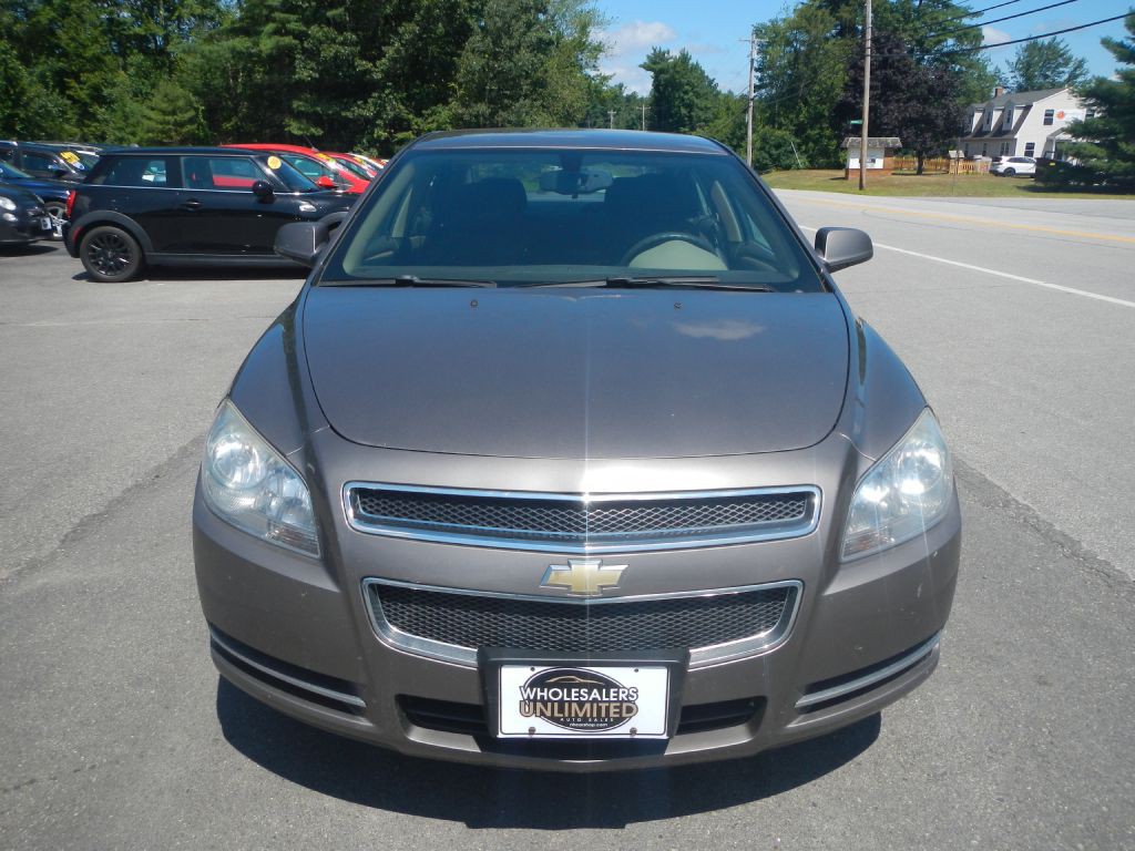 2012 Chevrolet Malibu Image 11