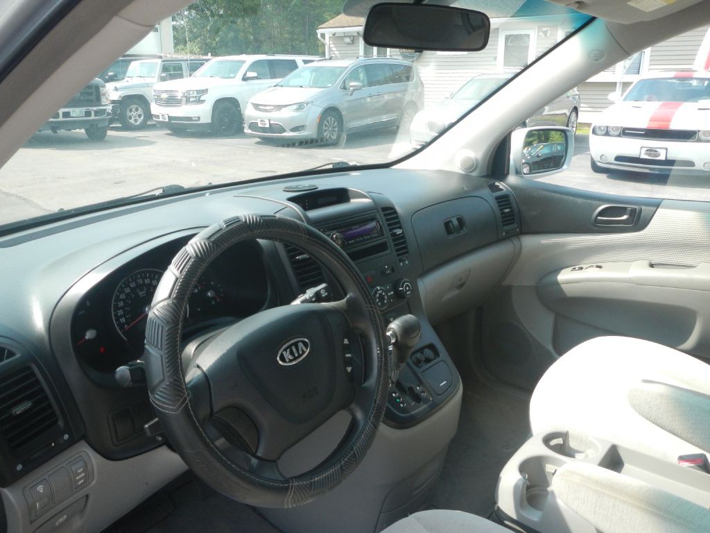 2007 Kia Sedona Image 3