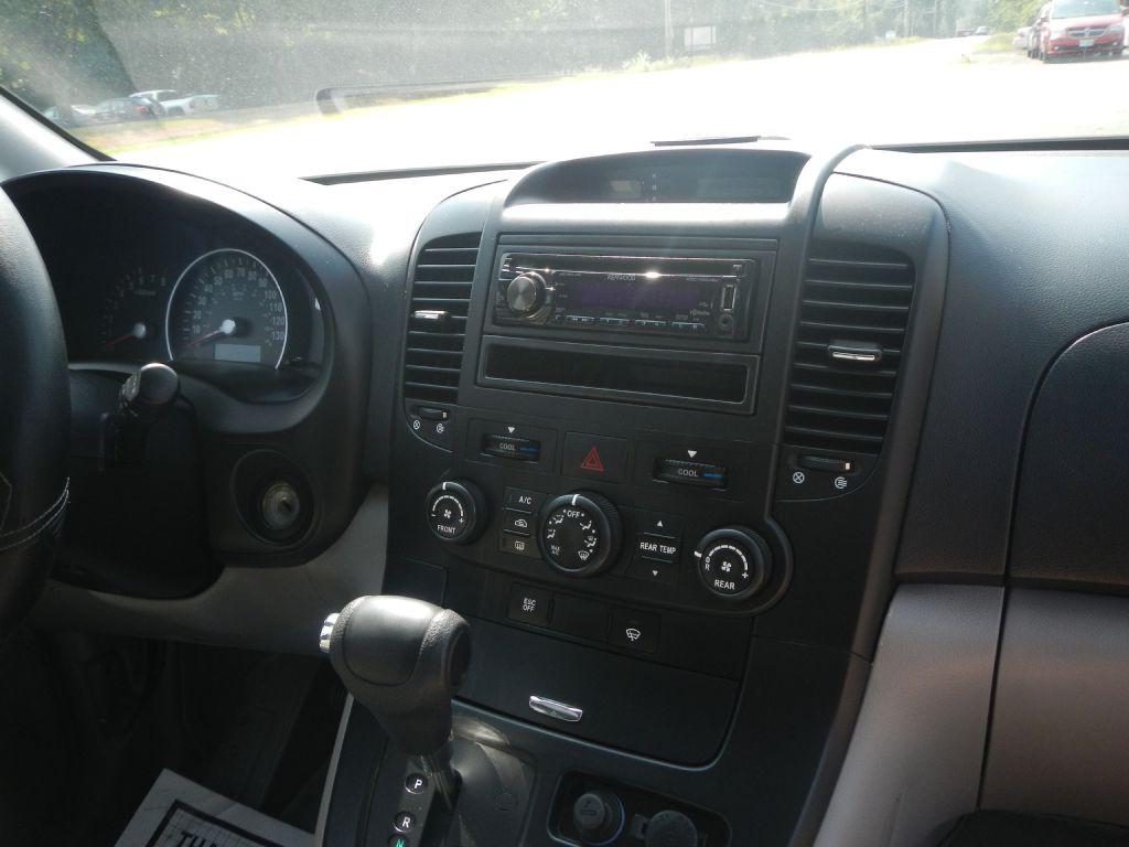 2007 Kia Sedona Image 21