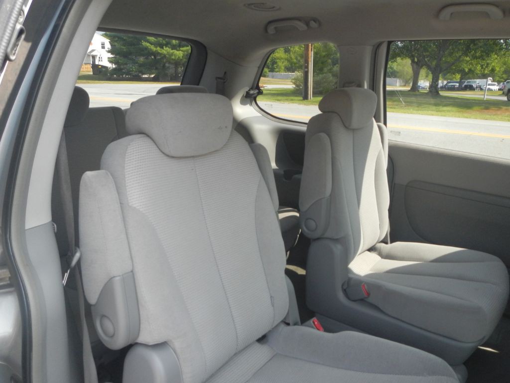 2007 Kia Sedona Image 26