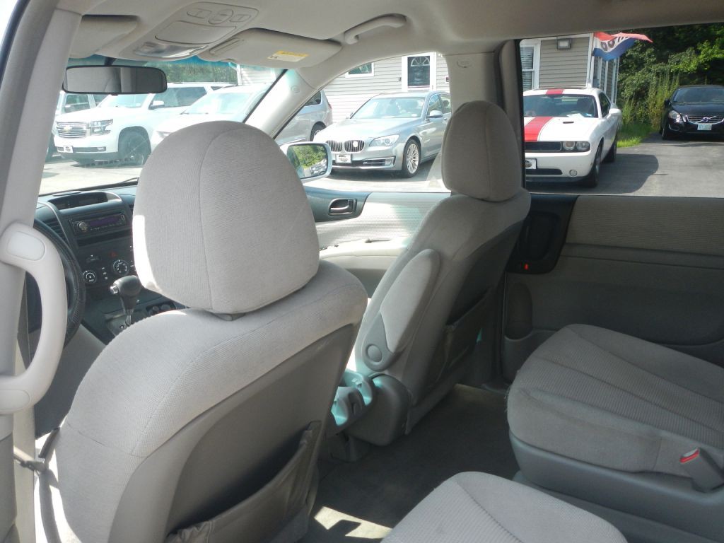 2007 Kia Sedona Image 46
