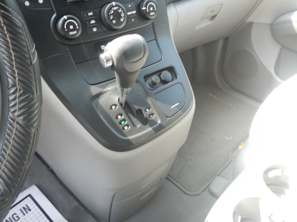 2007 Kia Sedona Image 55