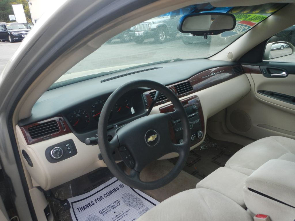 2009 Chevrolet Impala Image 3