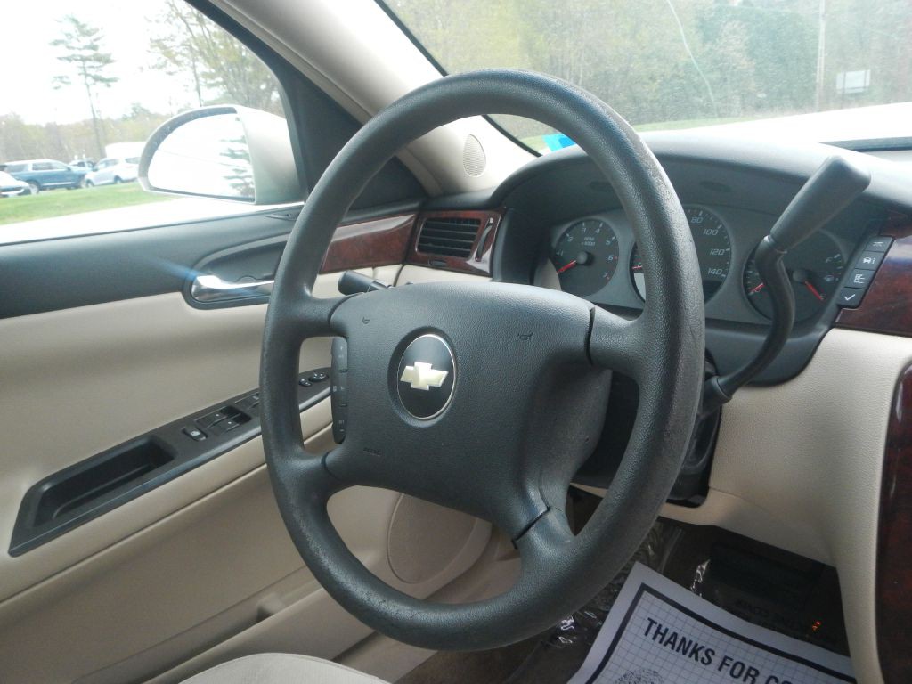 2009 Chevrolet Impala Image 21