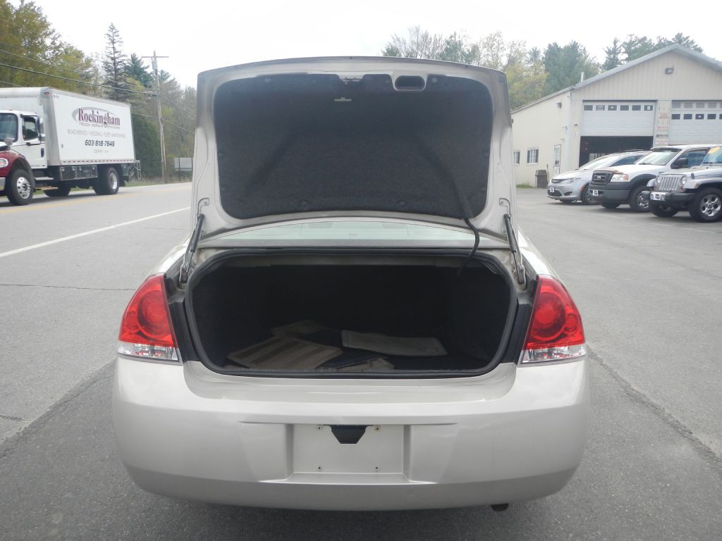 2009 Chevrolet Impala Image 36