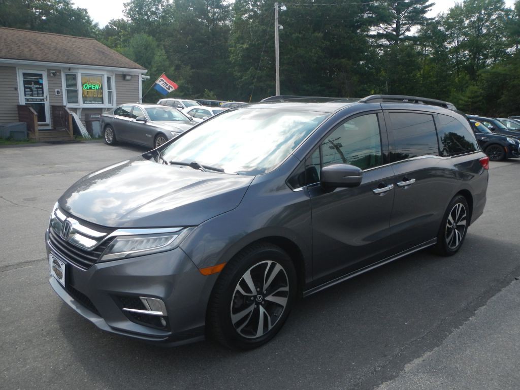 2018 Honda Odyssey Image 1