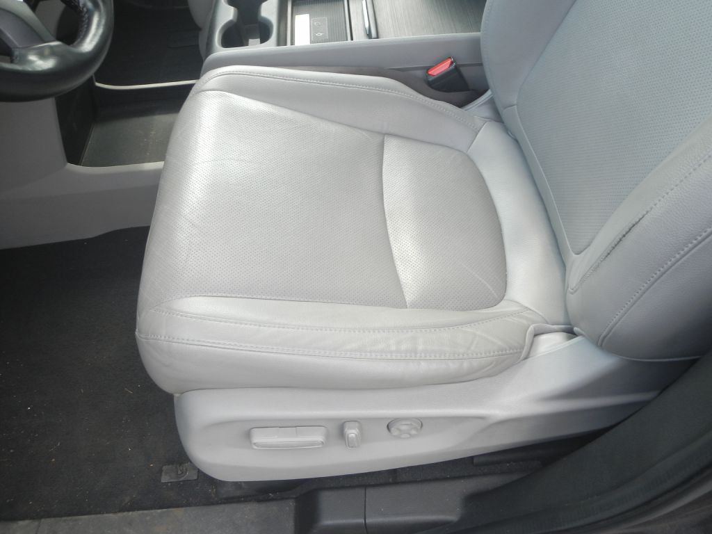 2018 Honda Odyssey Image 46