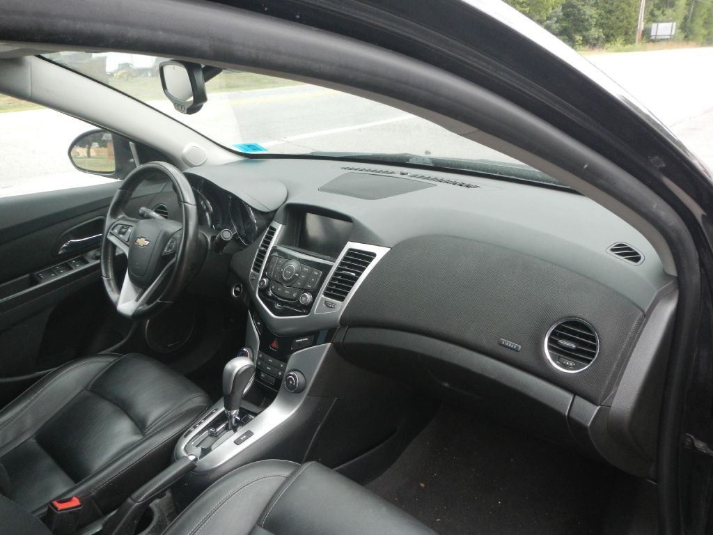 2015 Chevrolet Cruze Image 4