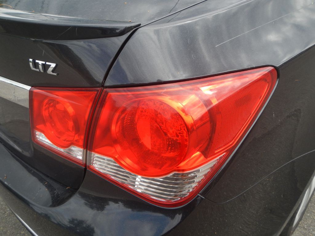 2015 Chevrolet Cruze Image 30