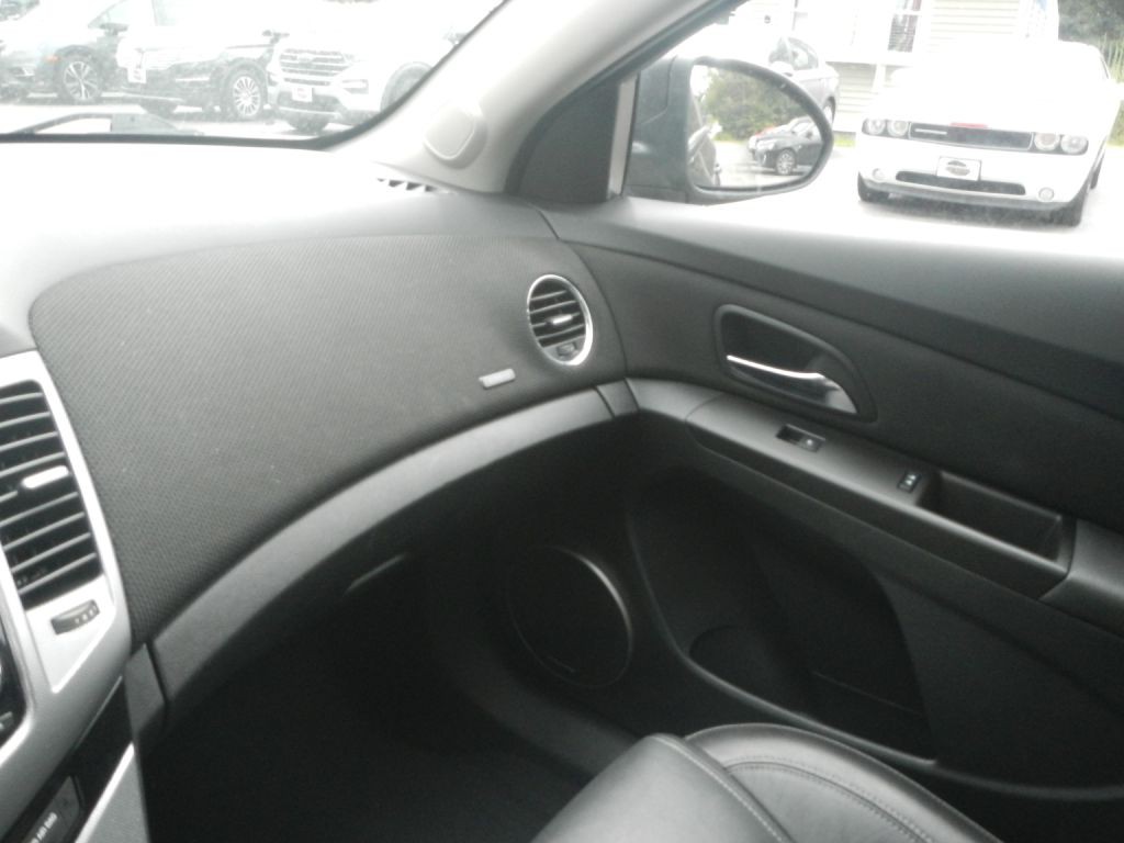 2015 Chevrolet Cruze Image 52