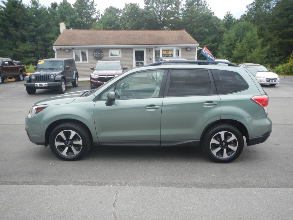2017 Subaru Forester Image 39
