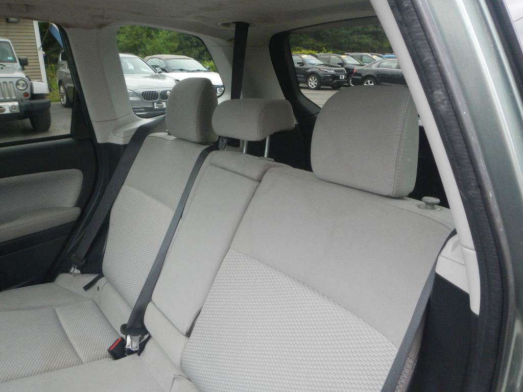 2017 Subaru Forester Image 43