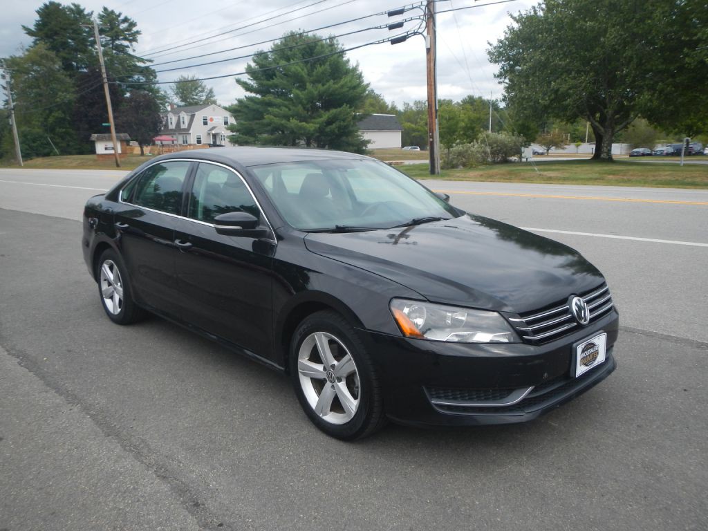 2015 Volkswagen Passat Image 50