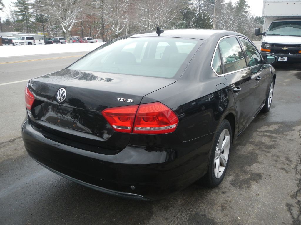 2015 Volkswagen Passat Image 6
