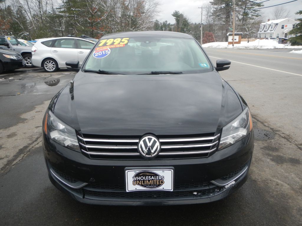 2015 Volkswagen Passat Image 11