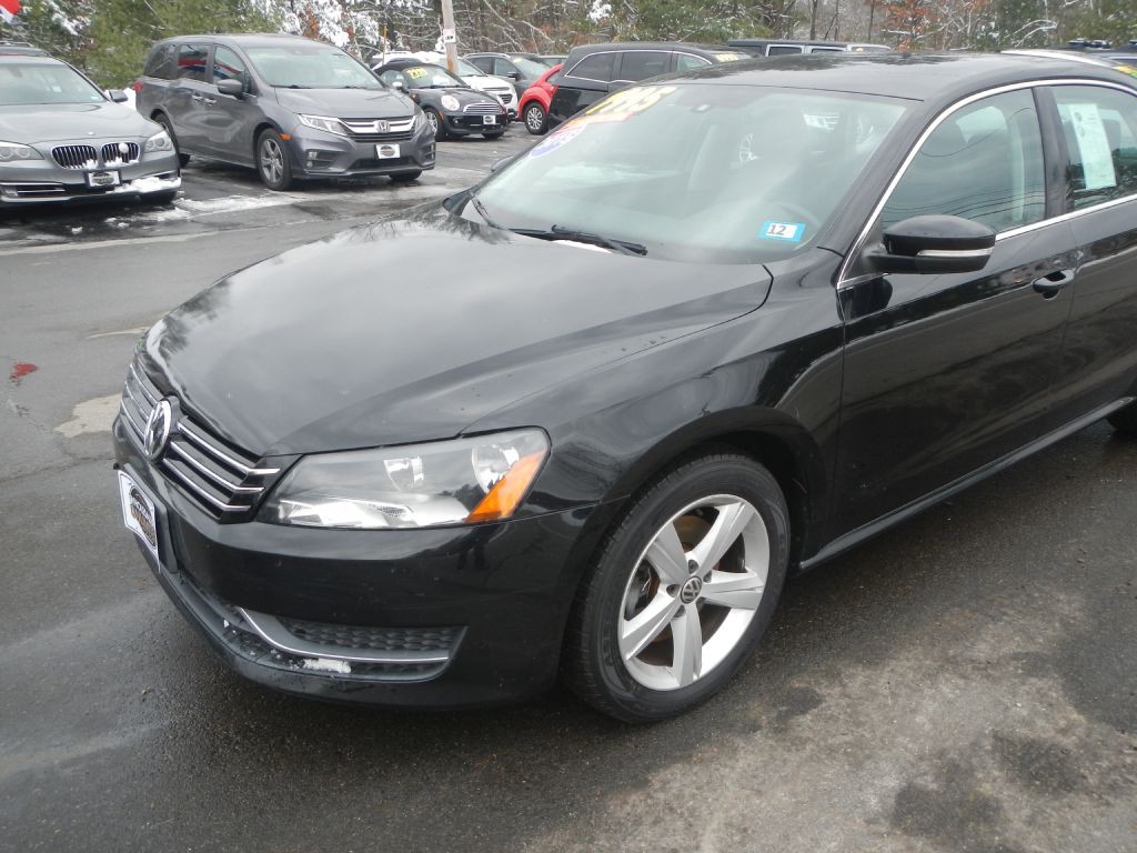 2015 Volkswagen Passat Image 34