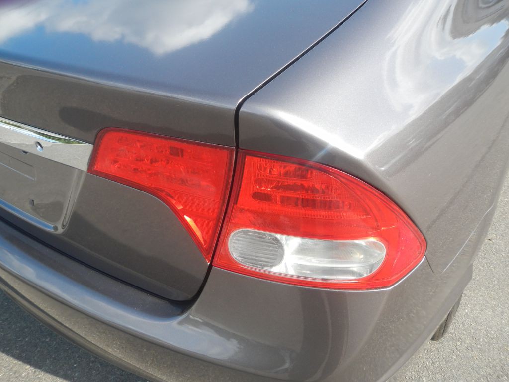 2010 Honda Civic Image 28