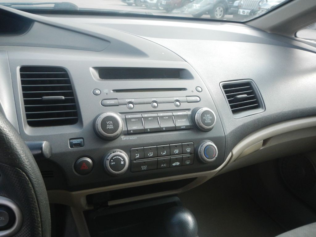2010 Honda Civic Image 45