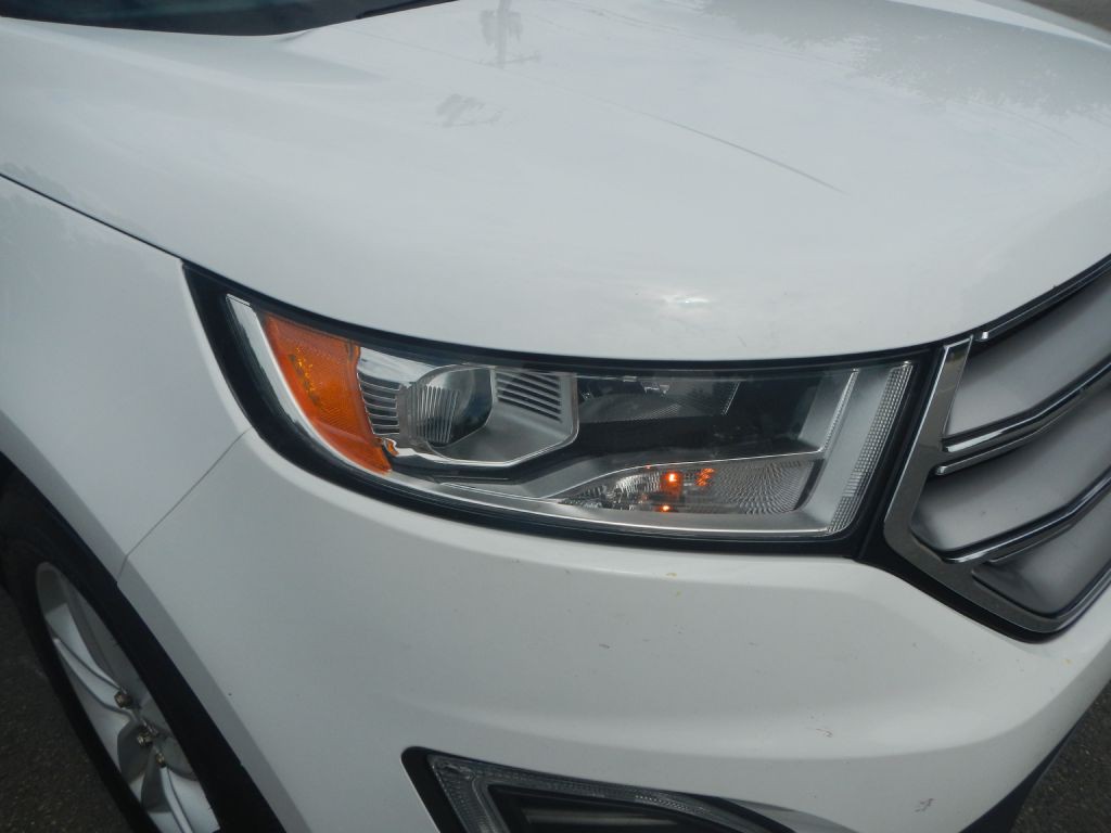2018 Ford Edge Image 12