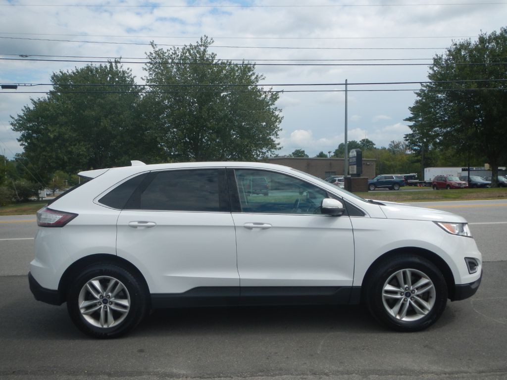 2018 Ford Edge Image 16