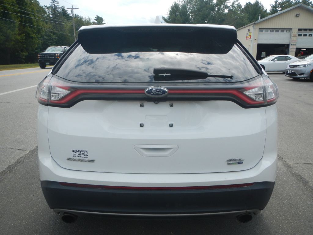 2018 Ford Edge Image 30