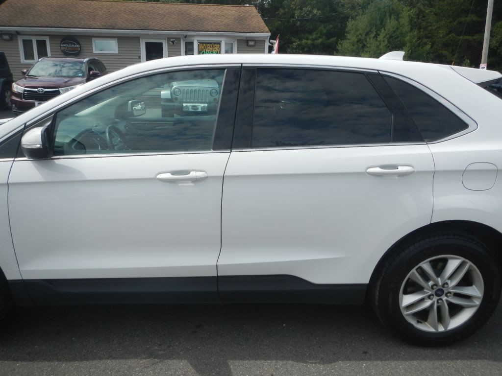 2018 Ford Edge Image 37