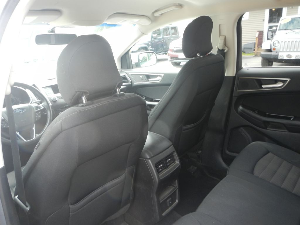 2018 Ford Edge Image 42