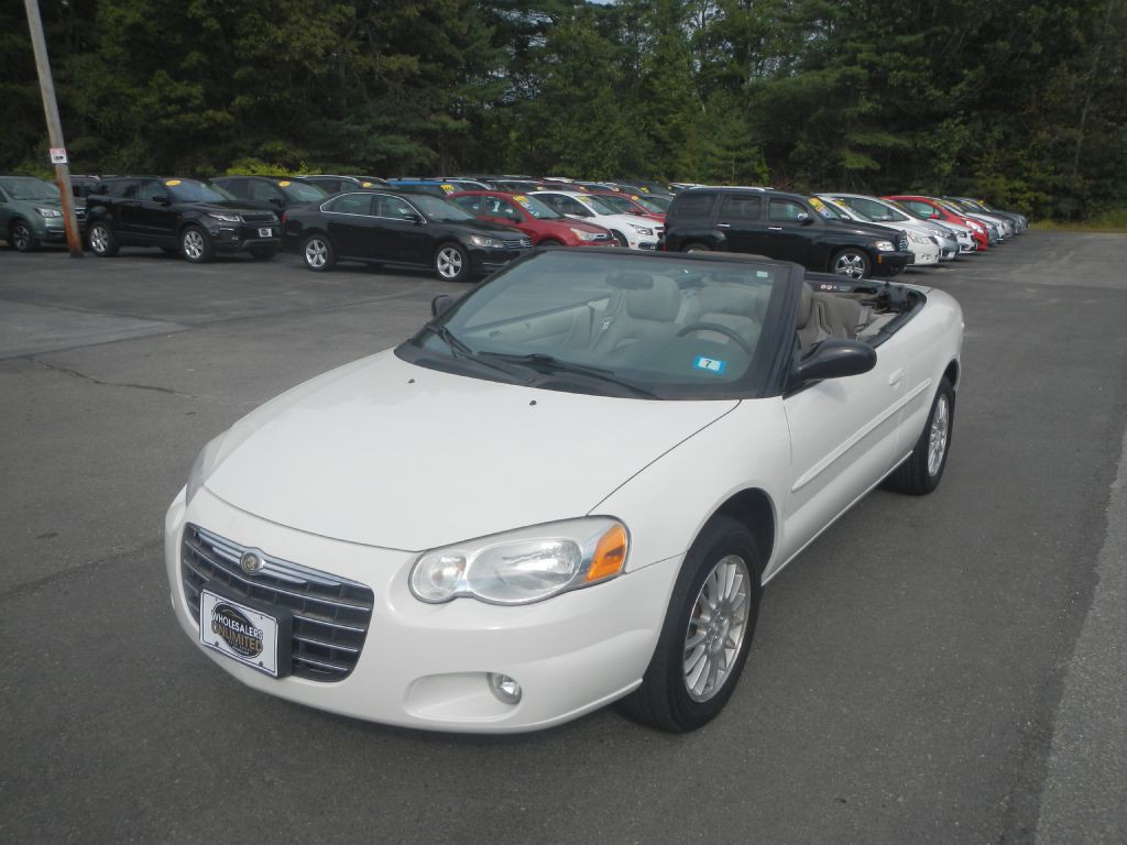 2006 Chrysler Sebring Image 2