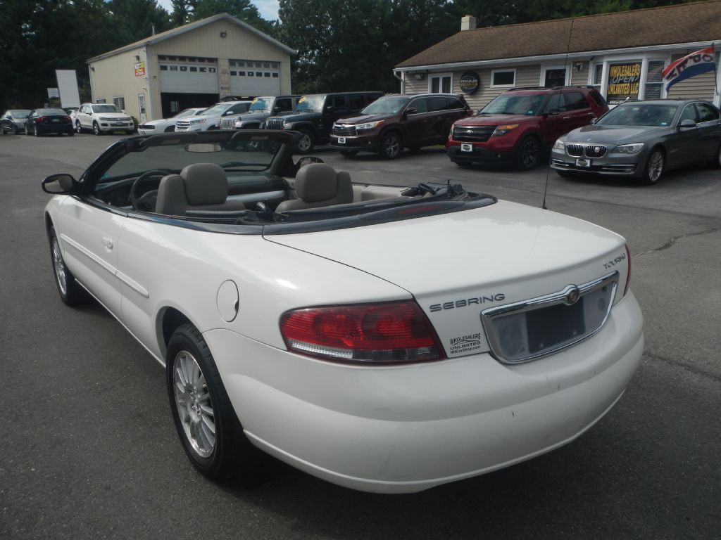 2006 Chrysler Sebring Image 5