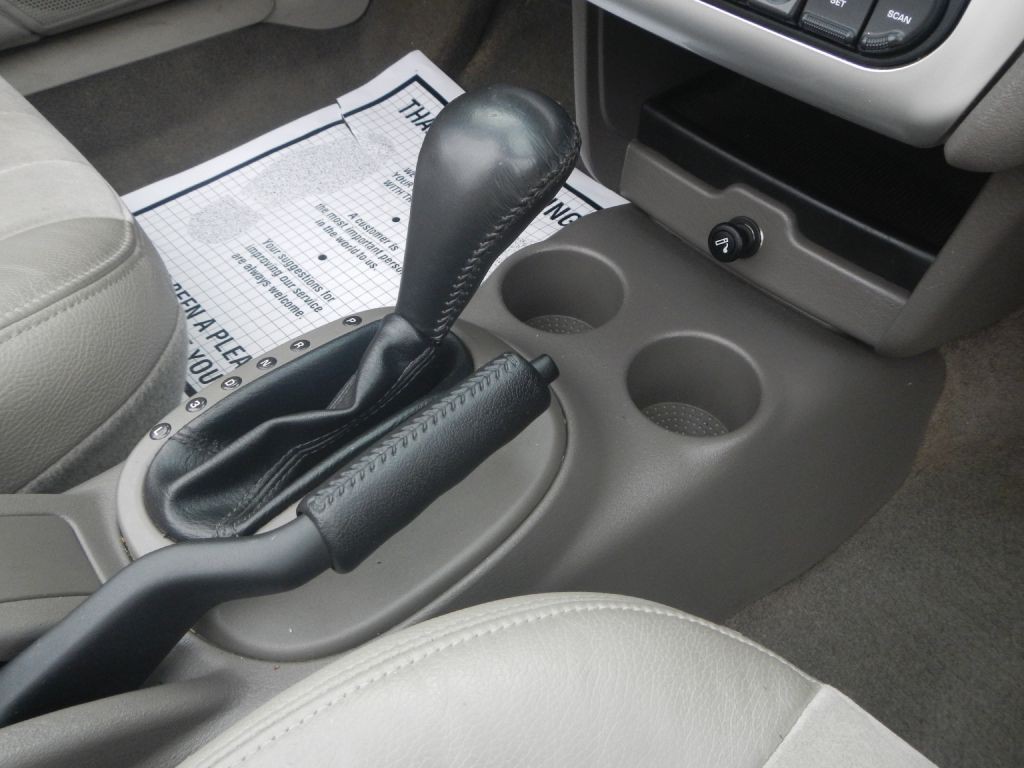 2006 Chrysler Sebring Image 21