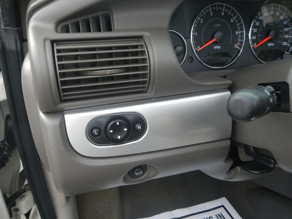 2006 Chrysler Sebring Image 44