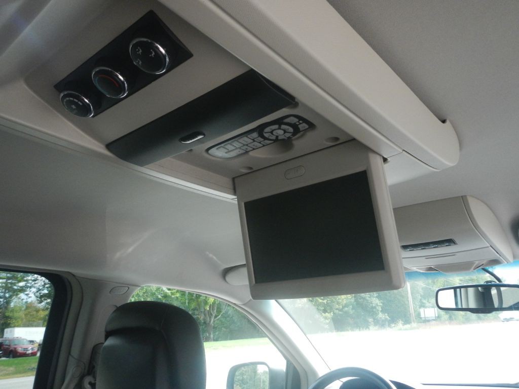 2015 Chrysler Town & Country Image 30