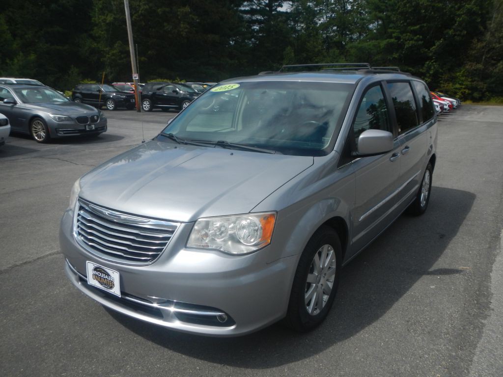 2015 Chrysler Town & Country Image 53