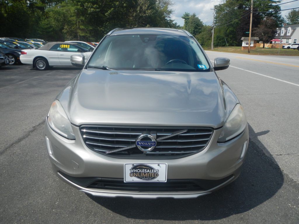 2016 Volvo XC60 Image 11