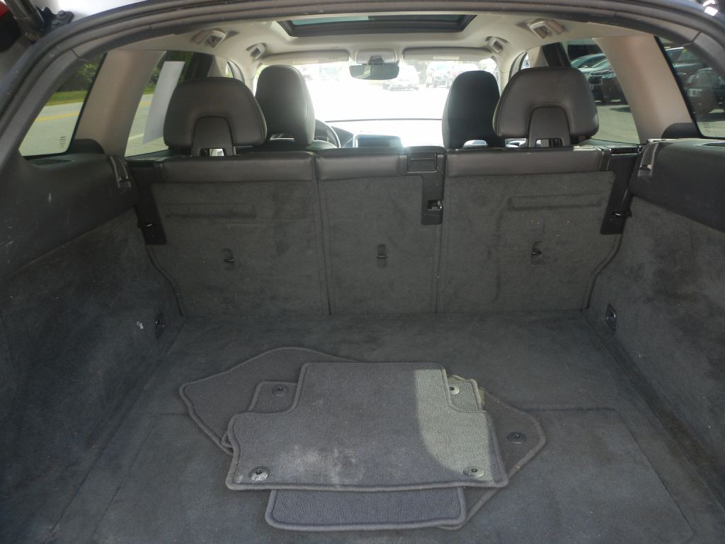 2016 Volvo XC60 Image 36