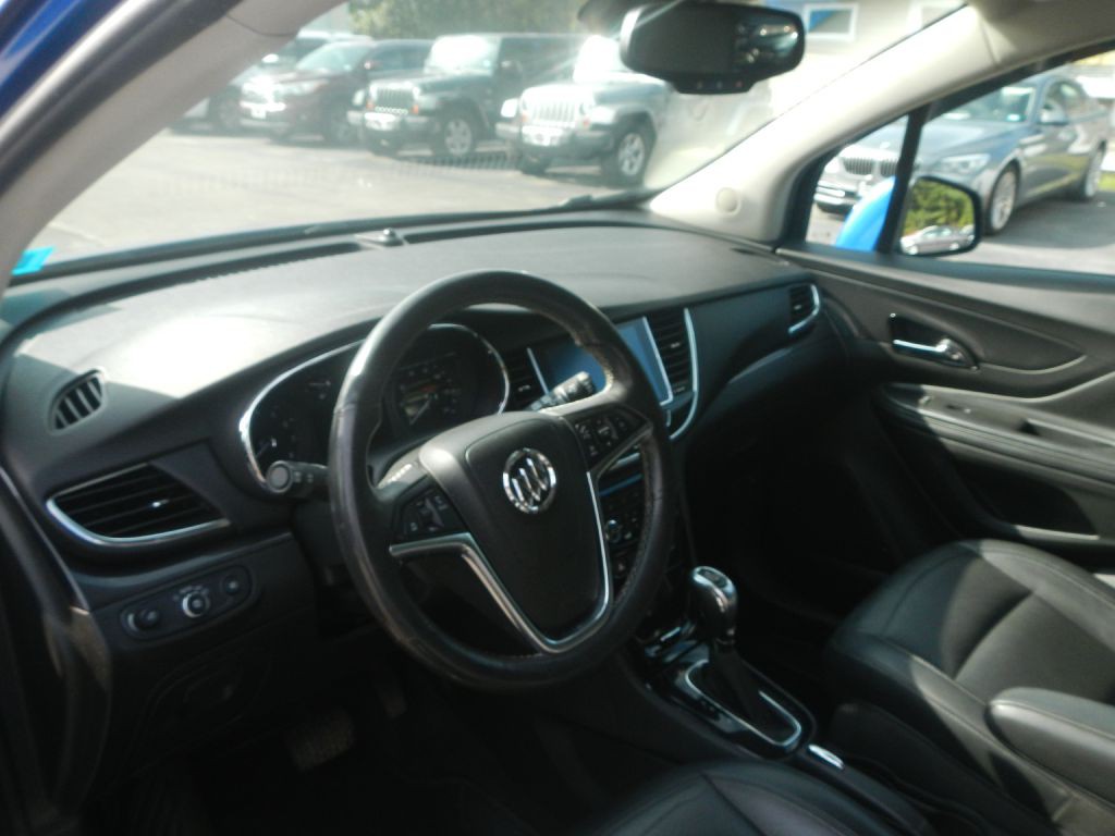 2017 Buick Enclave Image 3