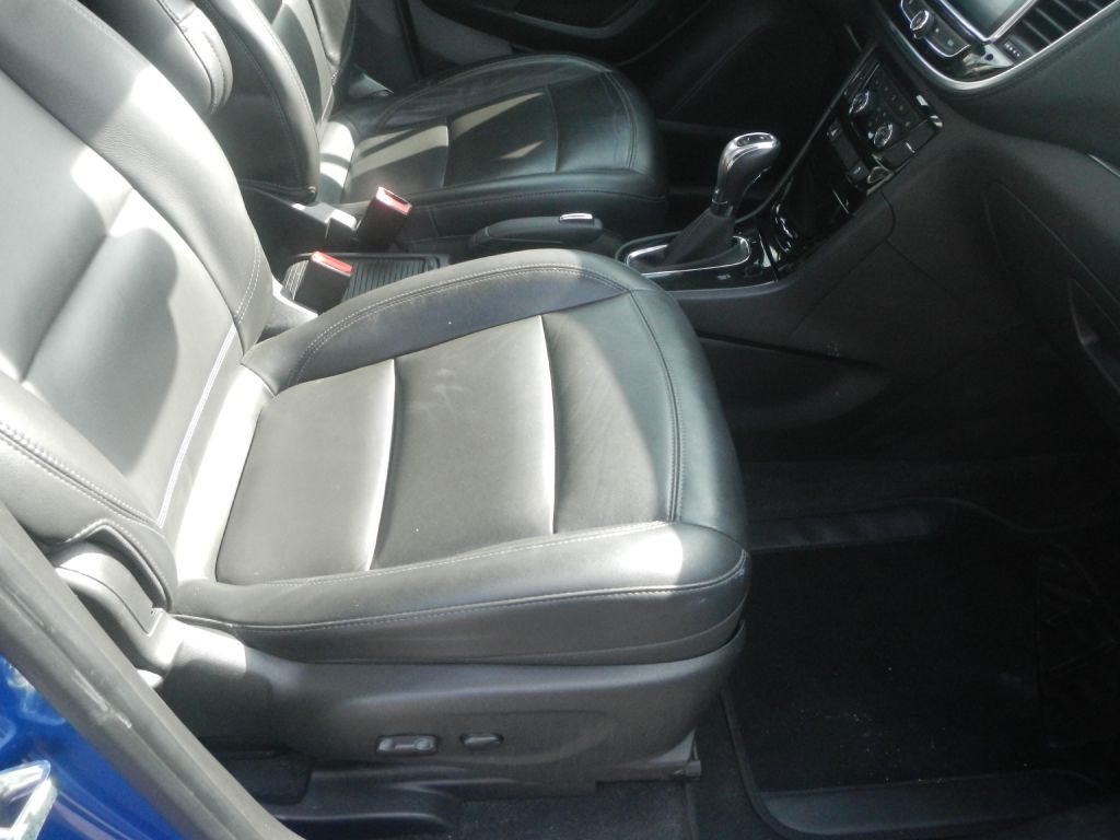 2017 Buick Enclave Image 16