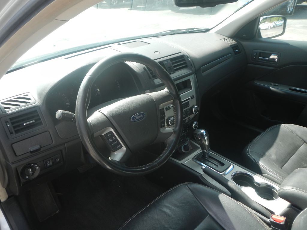2012 Ford Fusion Image 10