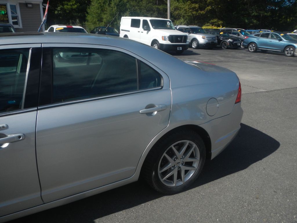 2012 Ford Fusion Image 15