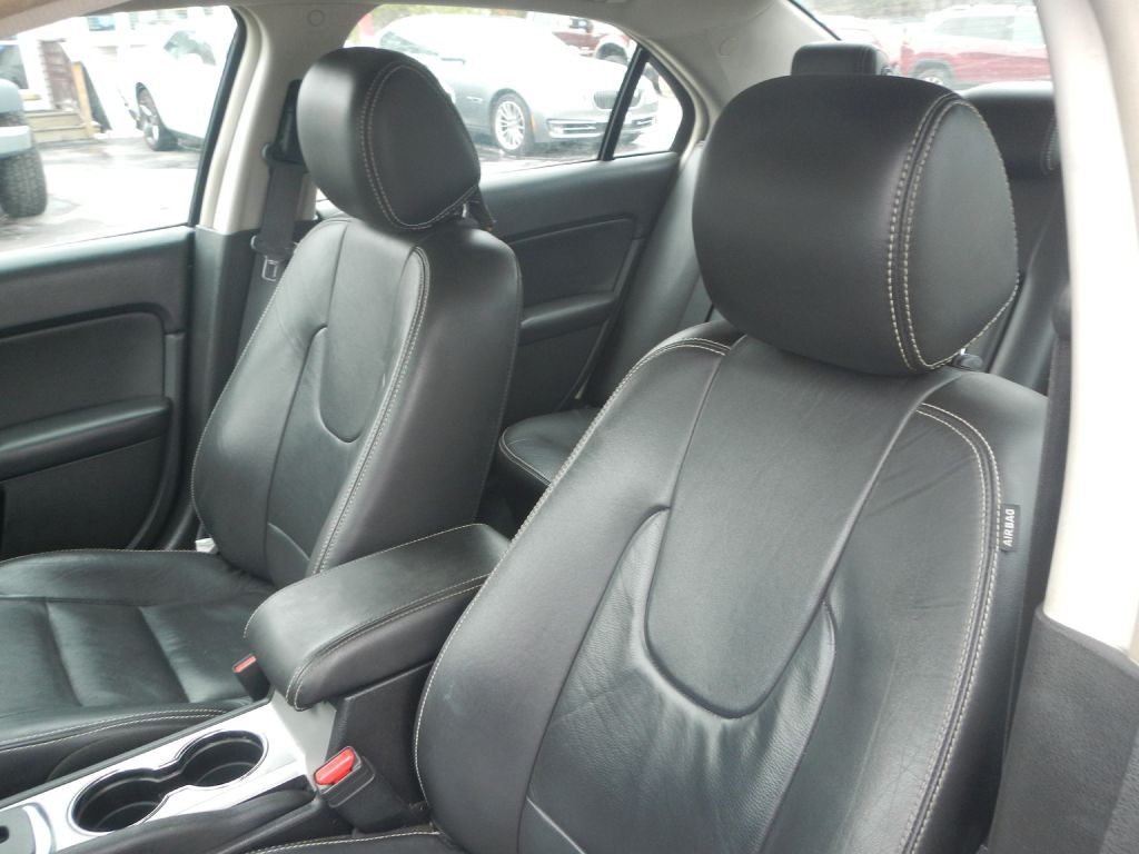 2012 Ford Fusion Image 4