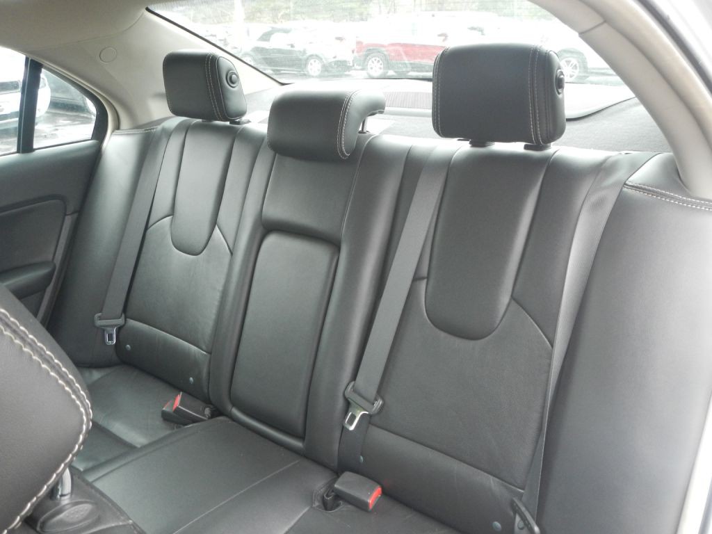 2012 Ford Fusion Image 5