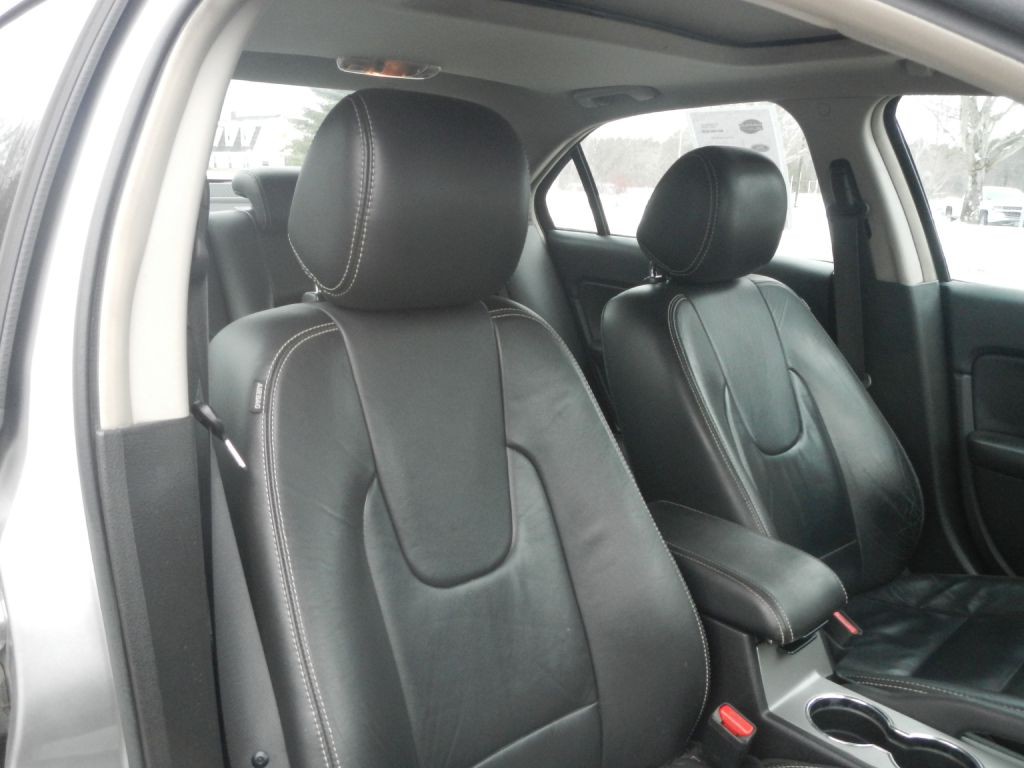 2012 Ford Fusion Image 9