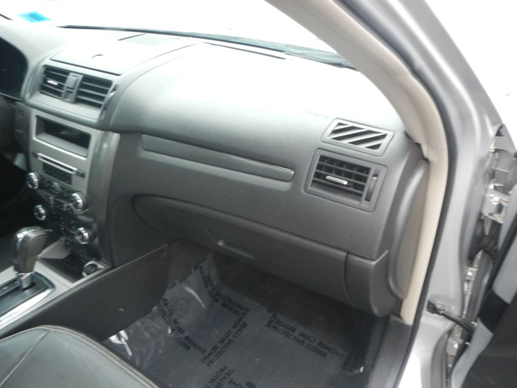 2012 Ford Fusion Image 24