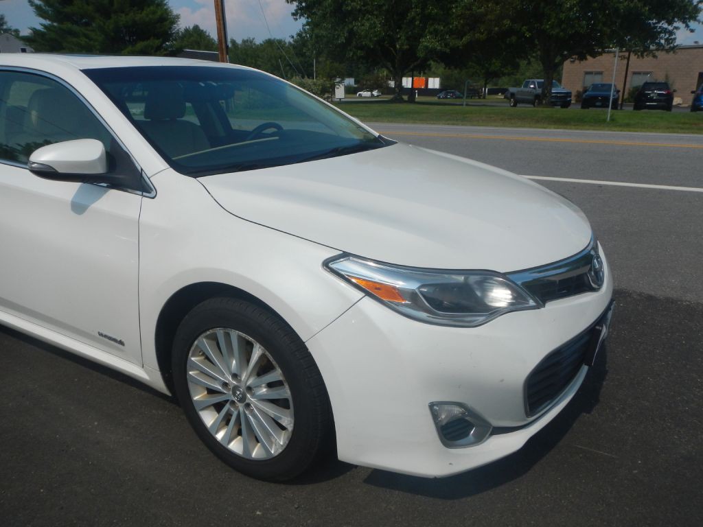 2015 Toyota Avalon Image 7
