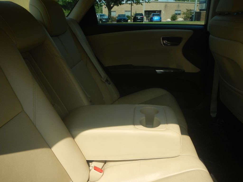 2015 Toyota Avalon Image 26