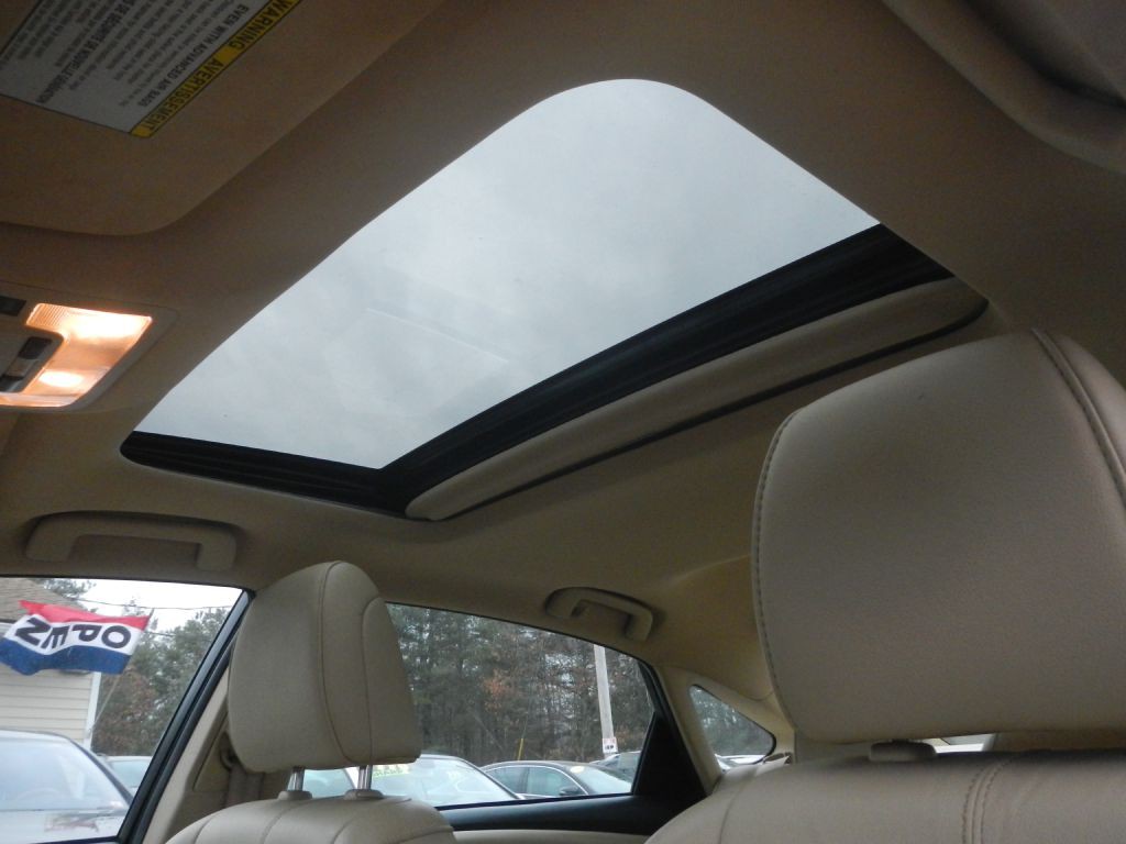 2015 Toyota Avalon Image 46